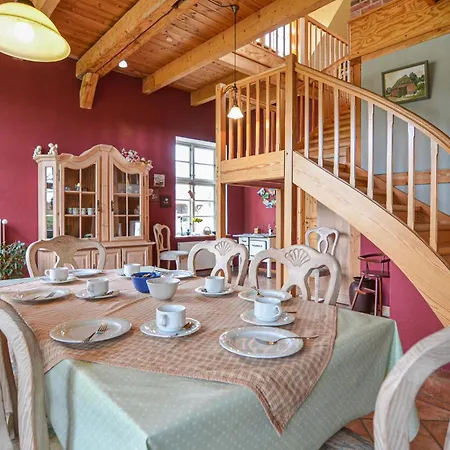3 Bedroom Beautiful In *