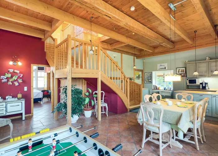 3 Bedroom Cozy Home In Thandorf Ferienhaus *