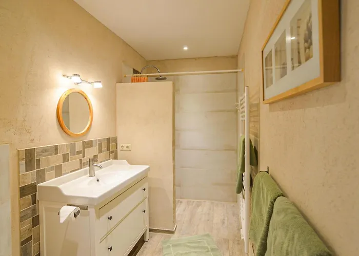 3 Bedroom Cozy Home In Thandorf Thandorf